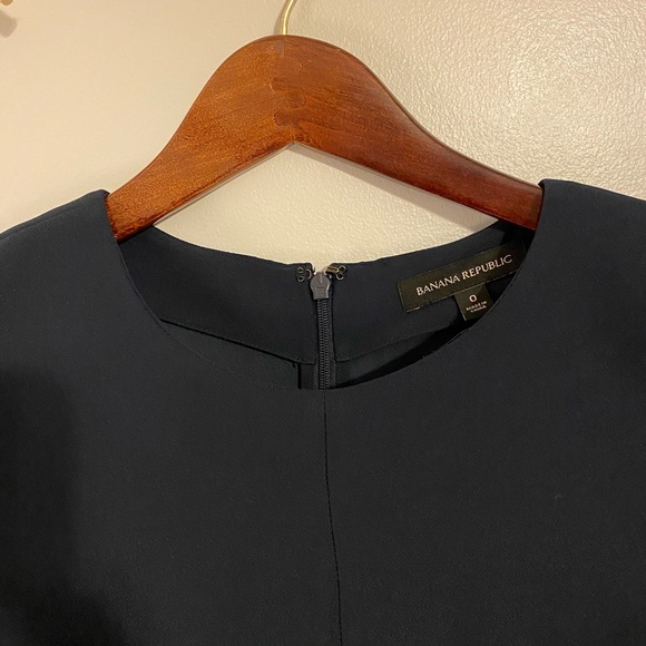 Navy blue banana republic dress - Picture 5 of 8